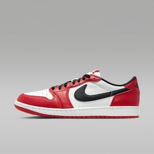 Air Jordan 1 Retro Low "Chicago" sneakers, size 11.5 men’s